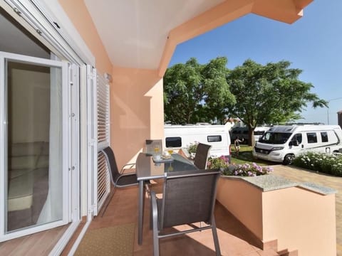 Apartment Medanic 1
