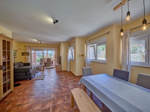Anovi Holiday Home 2 - 2-Schlafzimmer-Haus