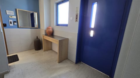 One unit per floor, elevator access