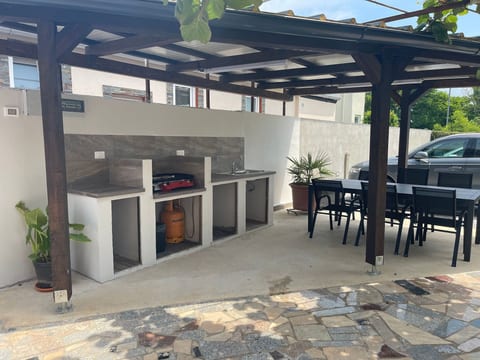 Appartement in Fažana mit Garten und Terrasse
