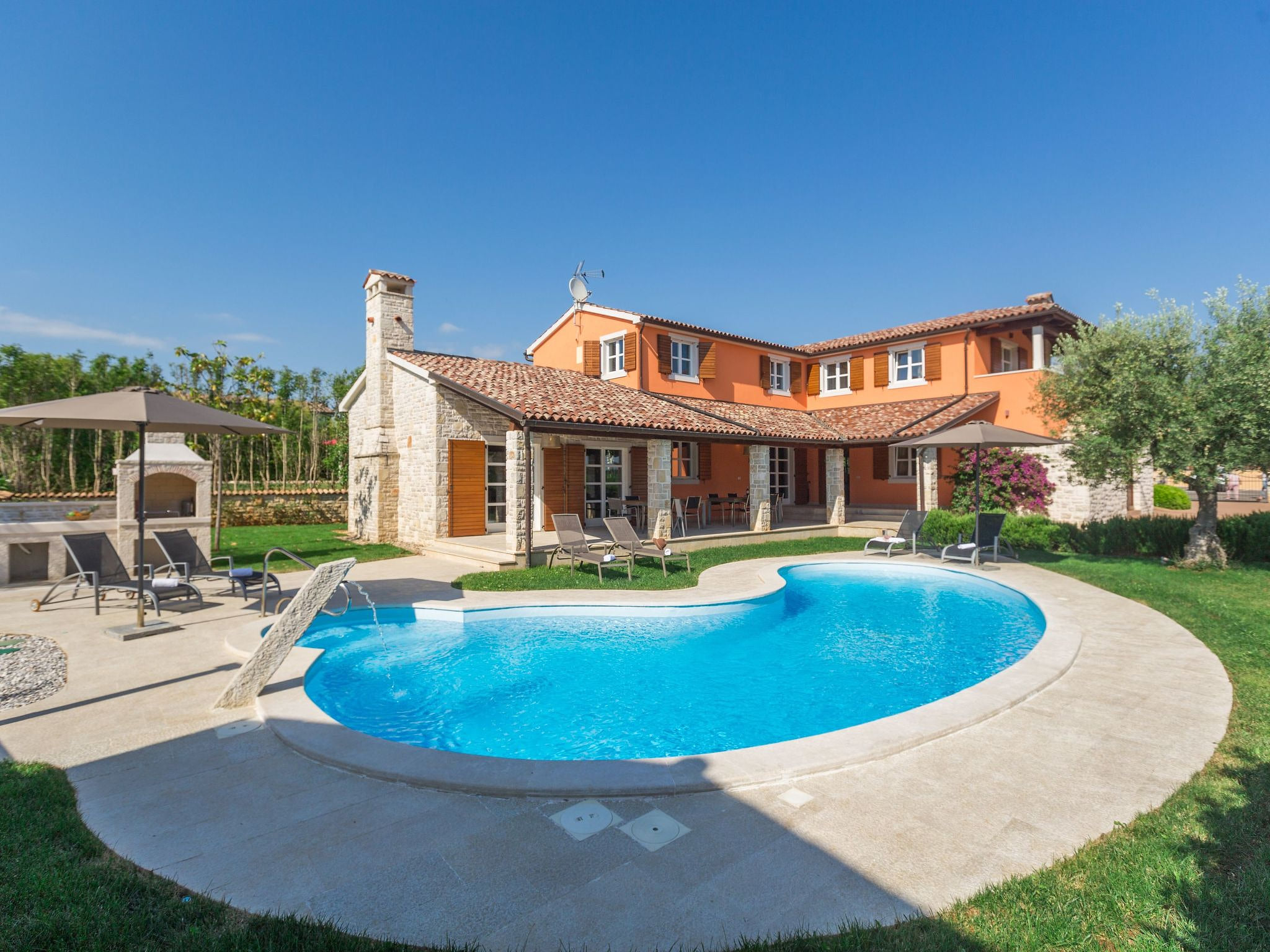 Ganz tolle Villa bis 12 Personen mit vielen Extras