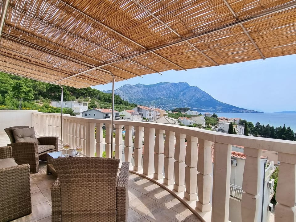 Superior-Apartment con dos dormitorios DaMa - Omiš