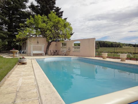 Provençal Privates Schwimmbad, Haustiere willkommen