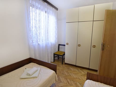 Apartment mit zwei Schlafzimmern in Strandnähe