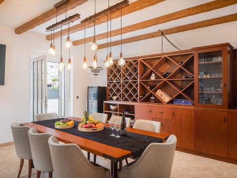 Luxuriöse Villa Elais für 10 Personen