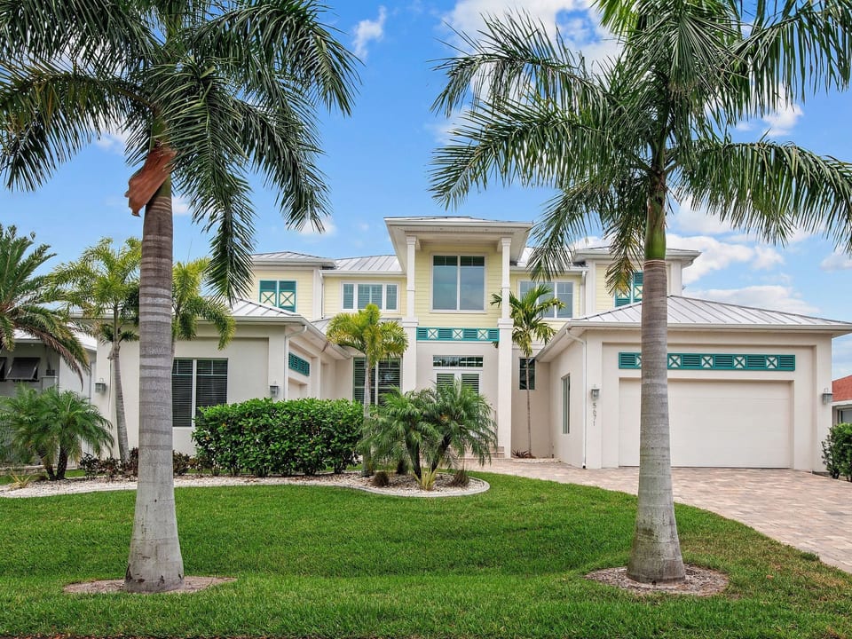 Villa Bequia - Cape Coral