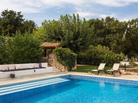 Villa Flavia Traditionelles Steinhaus mit Pool