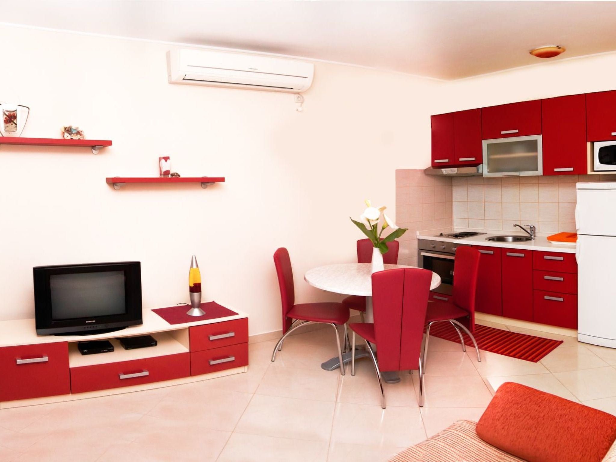Moderne Ferienwohnung mit Meerblick