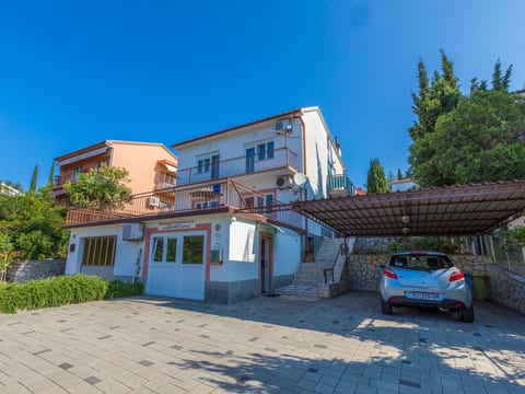 Apartment Maša