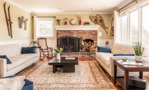 "The house was well appointed with comfortable and stylish furniture."