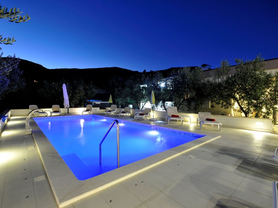 Villa Rimac en Kastel Stafilic con jardín, parrilla - Kaštel Novi