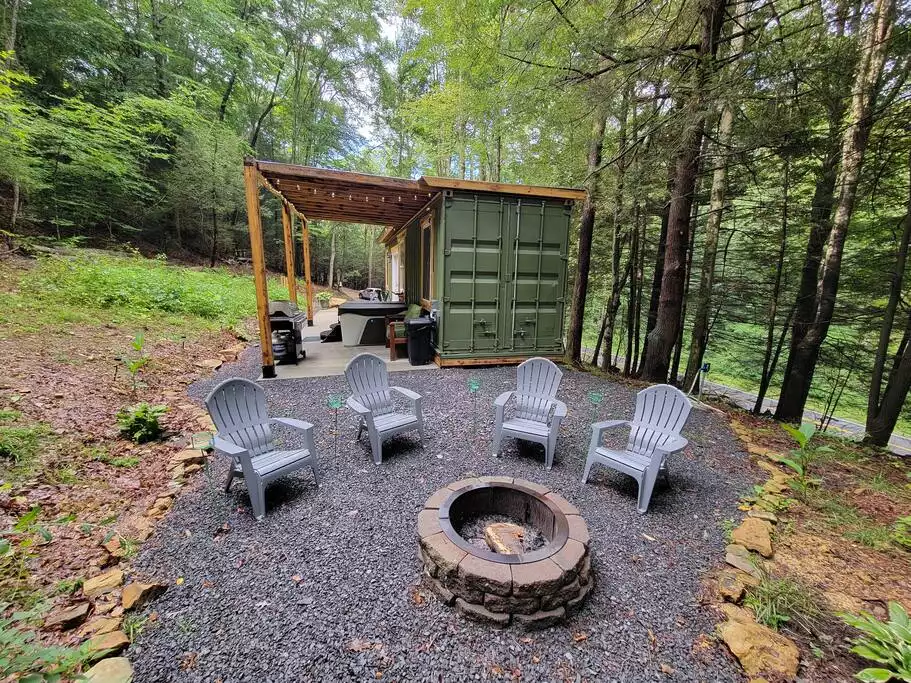 The Wanderer at McFadden Ridge WV- Hot tub - Mount Nebo