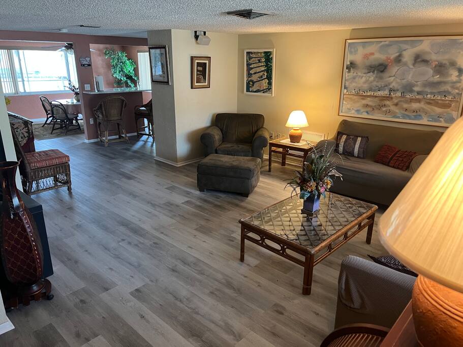 Private Waterfront Sanctuary, island & heated pool - New Port Richey Private Waterfront Sanctuary, island & heated pool - New Port Richey