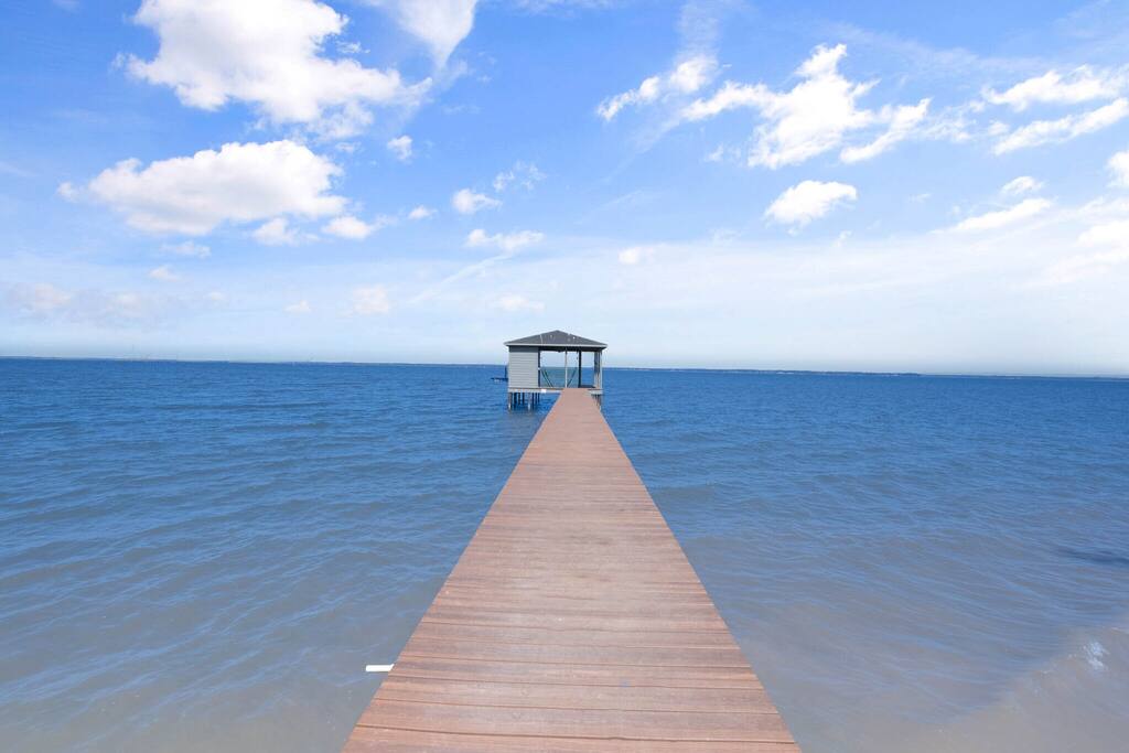 Lakefront Estate -heated spa - chef avail - Streetman Lakefront Estate -heated spa - chef avail - Streetman