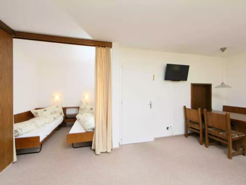 Ringstrasse Apt 412