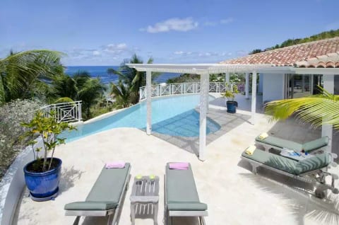 Villa Prana - Dawn Beach Estates