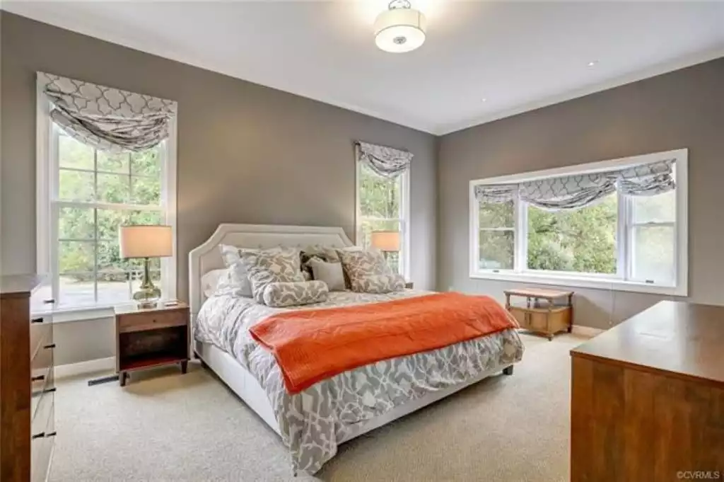 Downstairs master. Downstairs master. - Sunrise Tides - A River Retreat - West Point