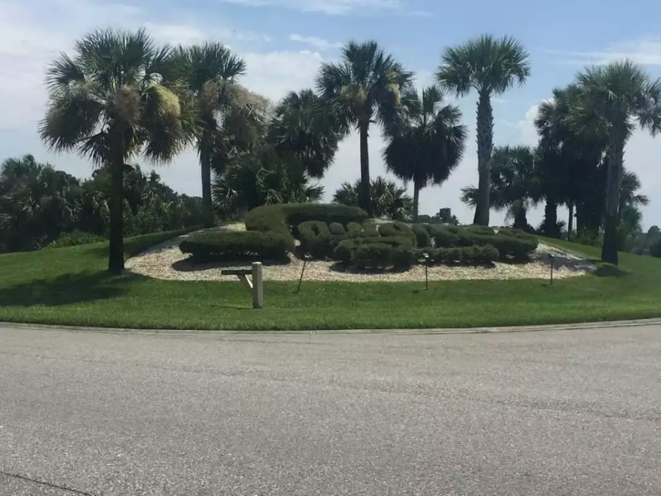 Sawgrass Country Club Entrance  
