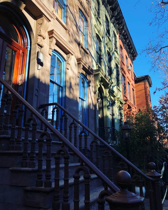 Stunning Townhouse on a beautiful garden. - Brooklyn