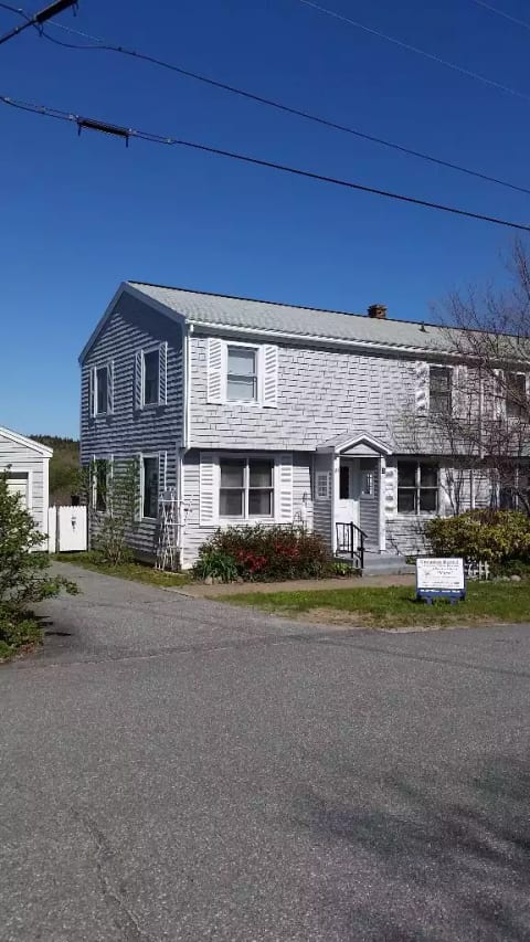 Acadia National Park Winter Harbor House is your clean, comfortable, convenient home away from home. (Photo doesn't display well...see next picture)