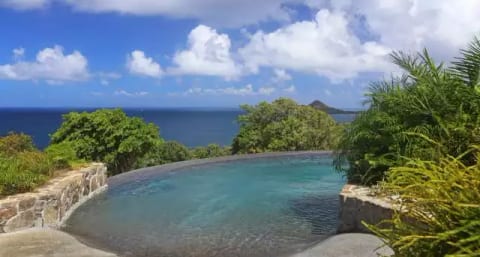 Morne Trulah - Touya Cove