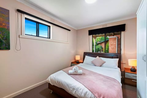 Bedroom with Queen Bed