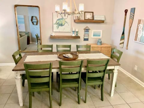 The Pelican Perch -Summer House 802B