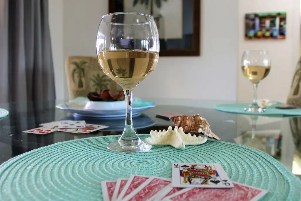 Just Beachy Vacation home, Gulf Access, Pool - Cape Coral