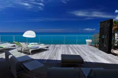 The Yacht - Beacon Hill