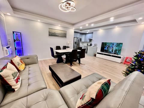 Morden 3-bedroom Home Close to Ferry+Manhattan