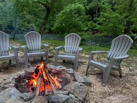 Chestatee River Retreat