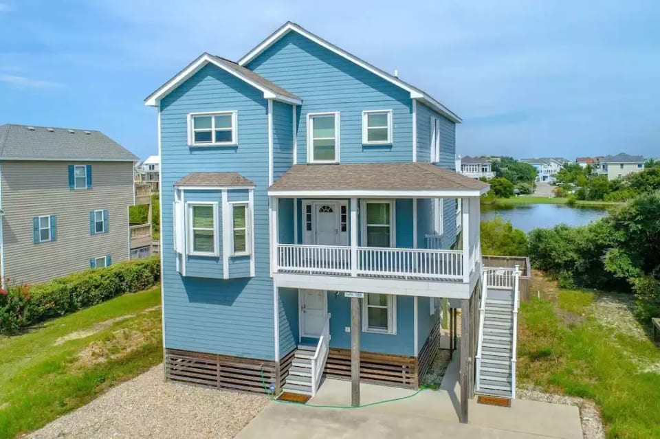 Blue Lagoon OBX - Corolla