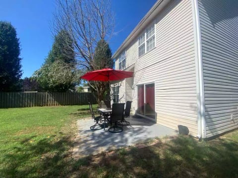 *NEW* 3 BR House in Huntersville near Charlotte!