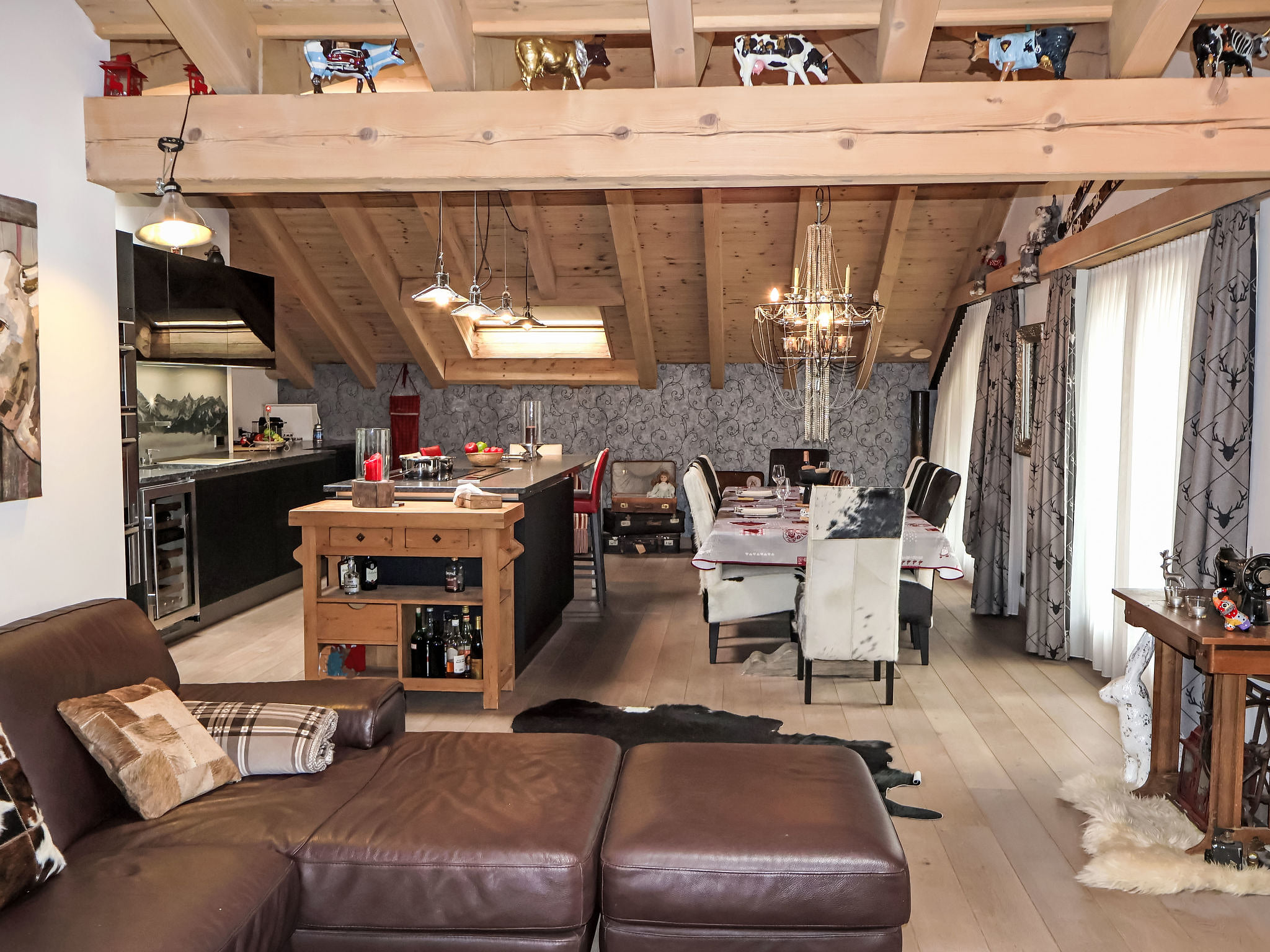 Kitchen / Dining Room