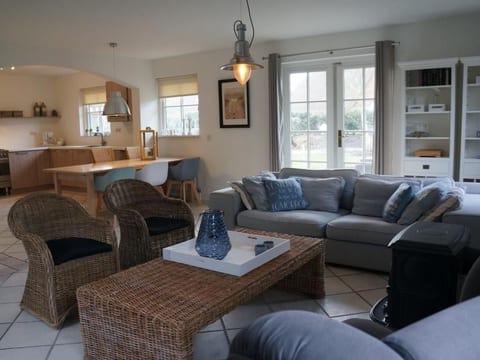 "Buiten 5" mit Terrasse und privatem Garten