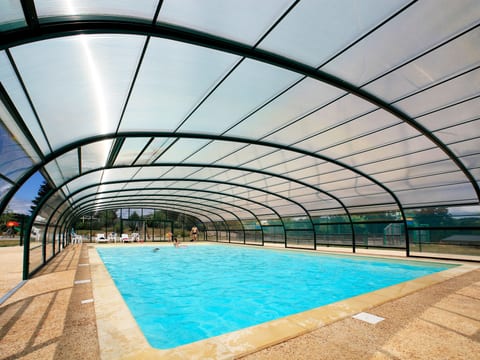 Pool Indoor