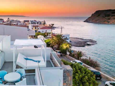 Neue Villa Moments am Meer mit Whirlpool, 50 m z