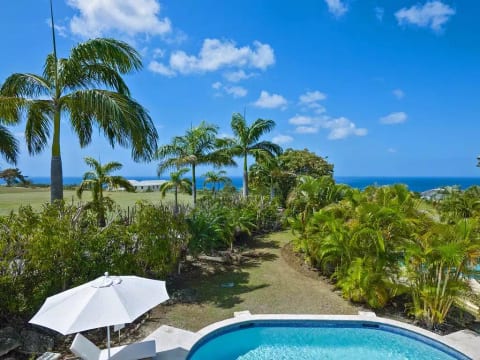 Royal Villa #1 Swansway