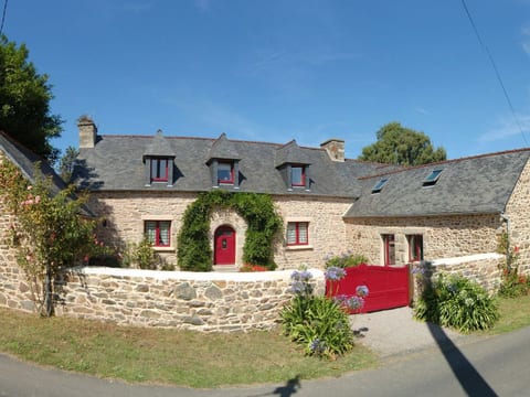 Wunderschönes Haus mit Garten in Lézardrieux