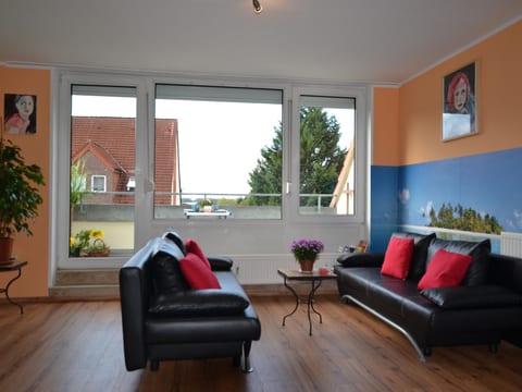 Großzügige Ferienwohnung mit Terrasse