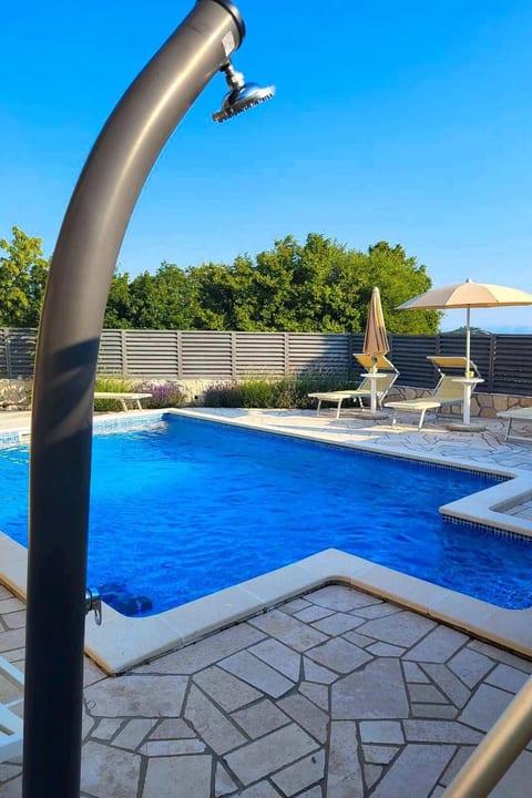 Villa "Haus mit pool" mit eigenem Pool