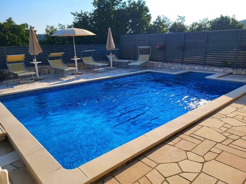 Villa "Haus mit pool" mit eigenem Pool