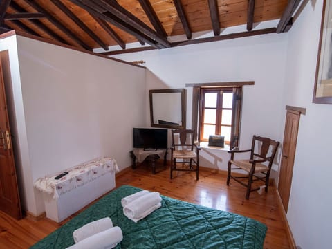 "3BRtraditionelles Haus" im Schloss