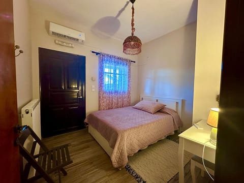 Familienrückzug mit Meerblick in den Genari Apartments