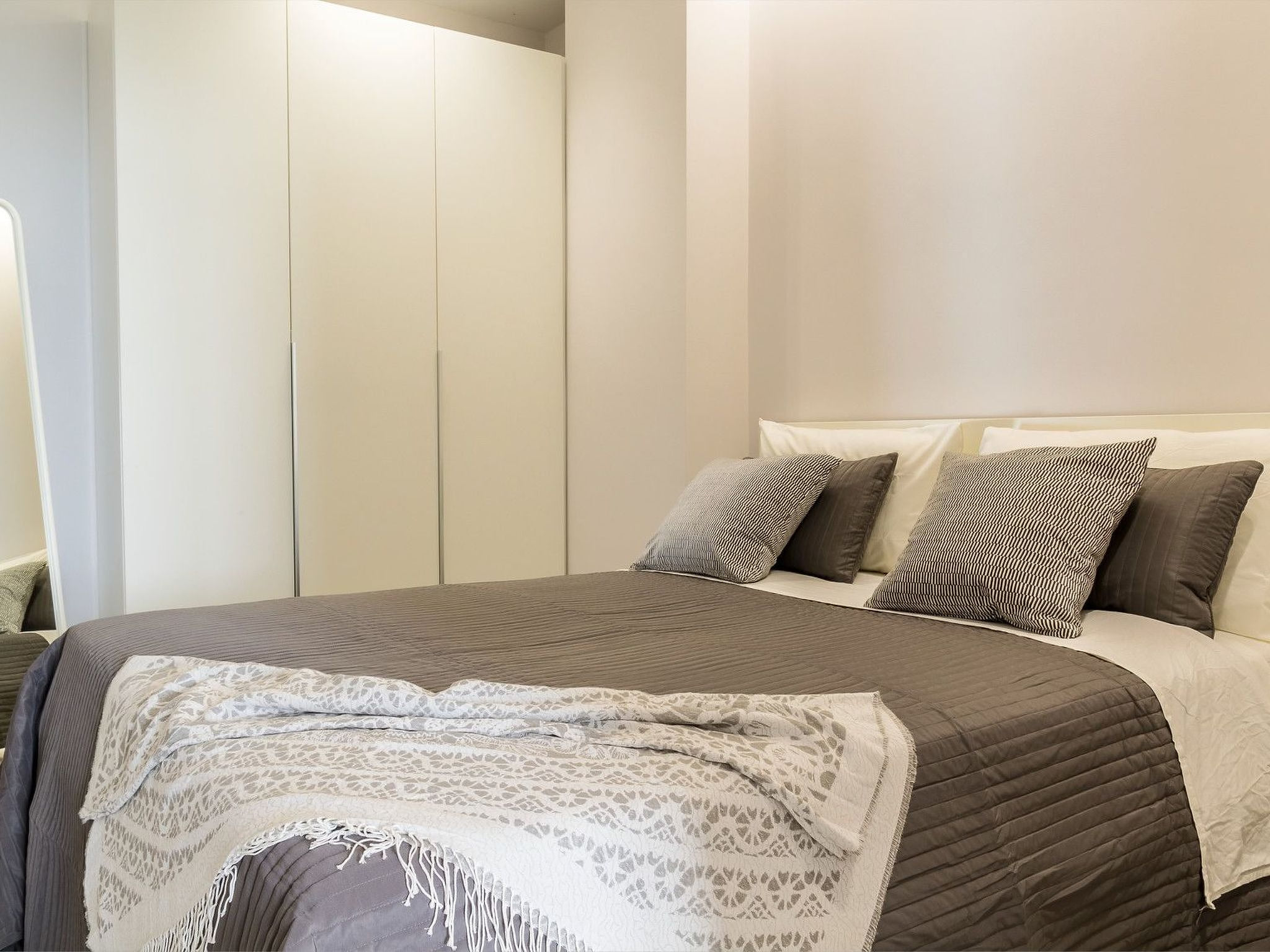 Les Suites Apartment 1