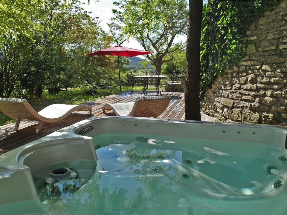 Domínio Pavillon Timéo con piscina a sfioro - Carnas