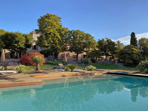 Domäne "Suite Luna" mit Infinity-Pool