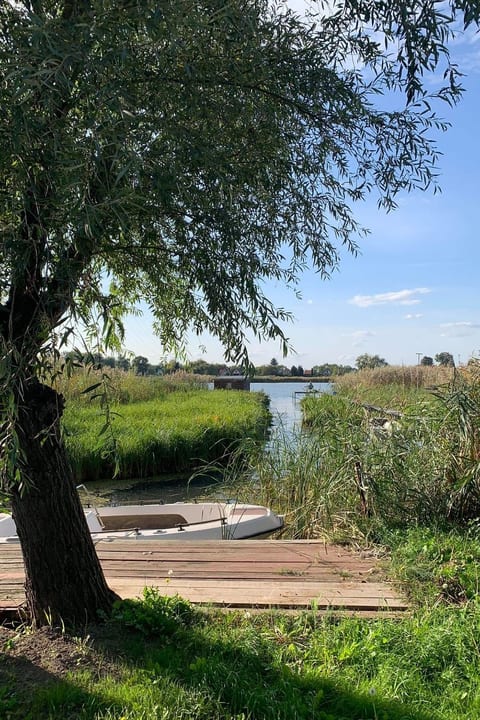 Majoshaza 20 min von Budapest direkt an der Donau
