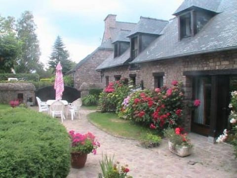 Gîte de Kerberso in Pléhédel