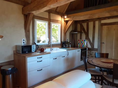 Neues normannisches Ferienhaus mit Charme die Kastanienbäume